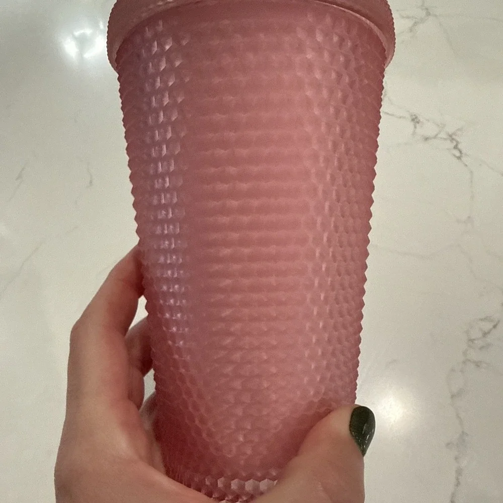 Starbucks Matte Pink Textured Soft‎ Touch Grande Tumbler ColdCup 16 oz No Straw